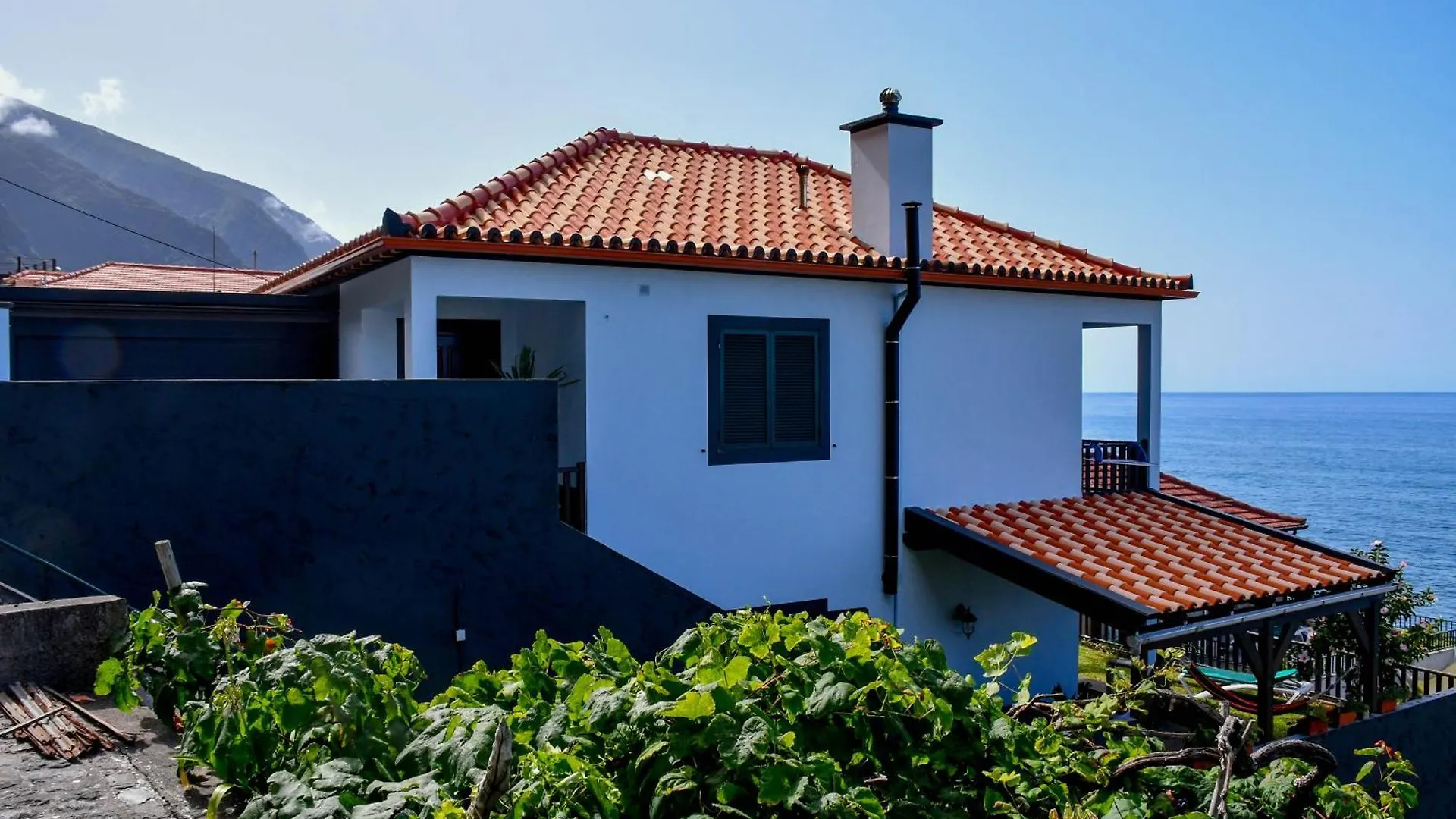 Bluehouse Paradise Right By The Sea São Vicente 0*,  Portugália